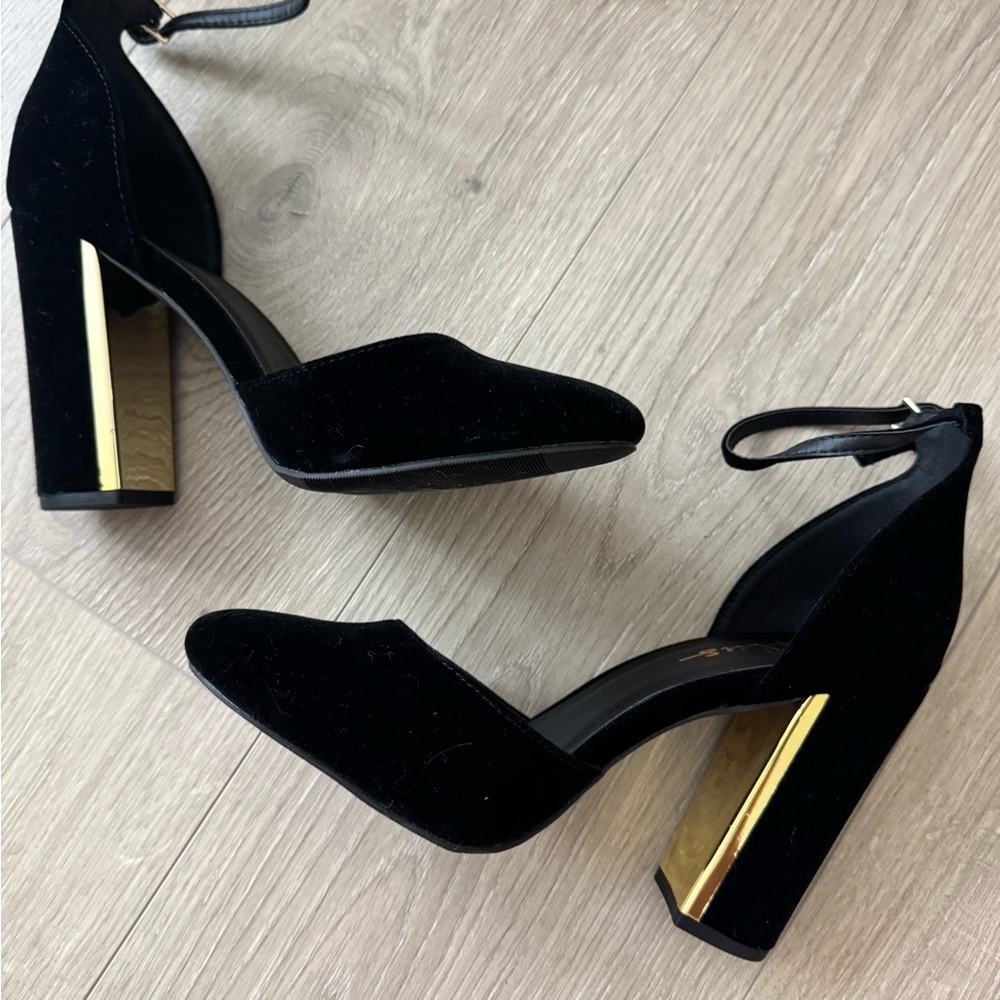 Lulu's Black Velvet Ankle Strap Heels - Picture 5 of 8